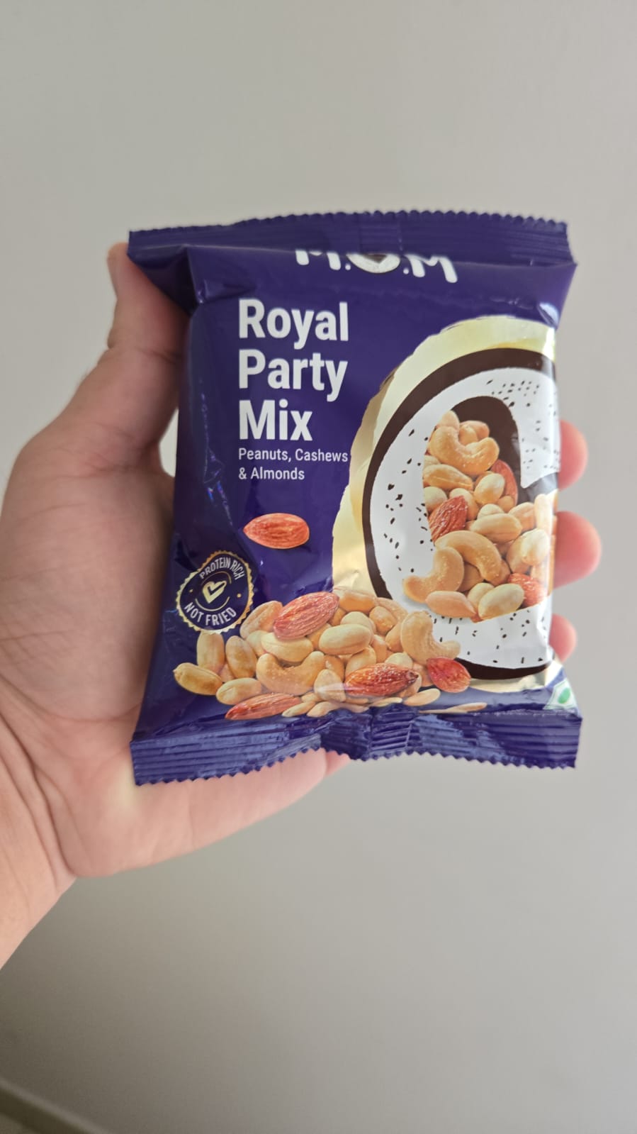 MOM Royal Party Mix Peanuts, Cashews & Almonds